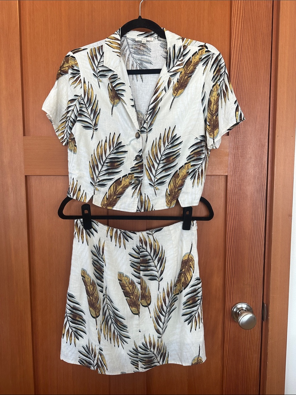 Tropical Palm Print Two-Piece Set - White & Gold